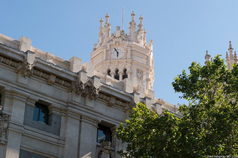 20160607_175555 D4S.jpg - Madrid is full of architectural beauty